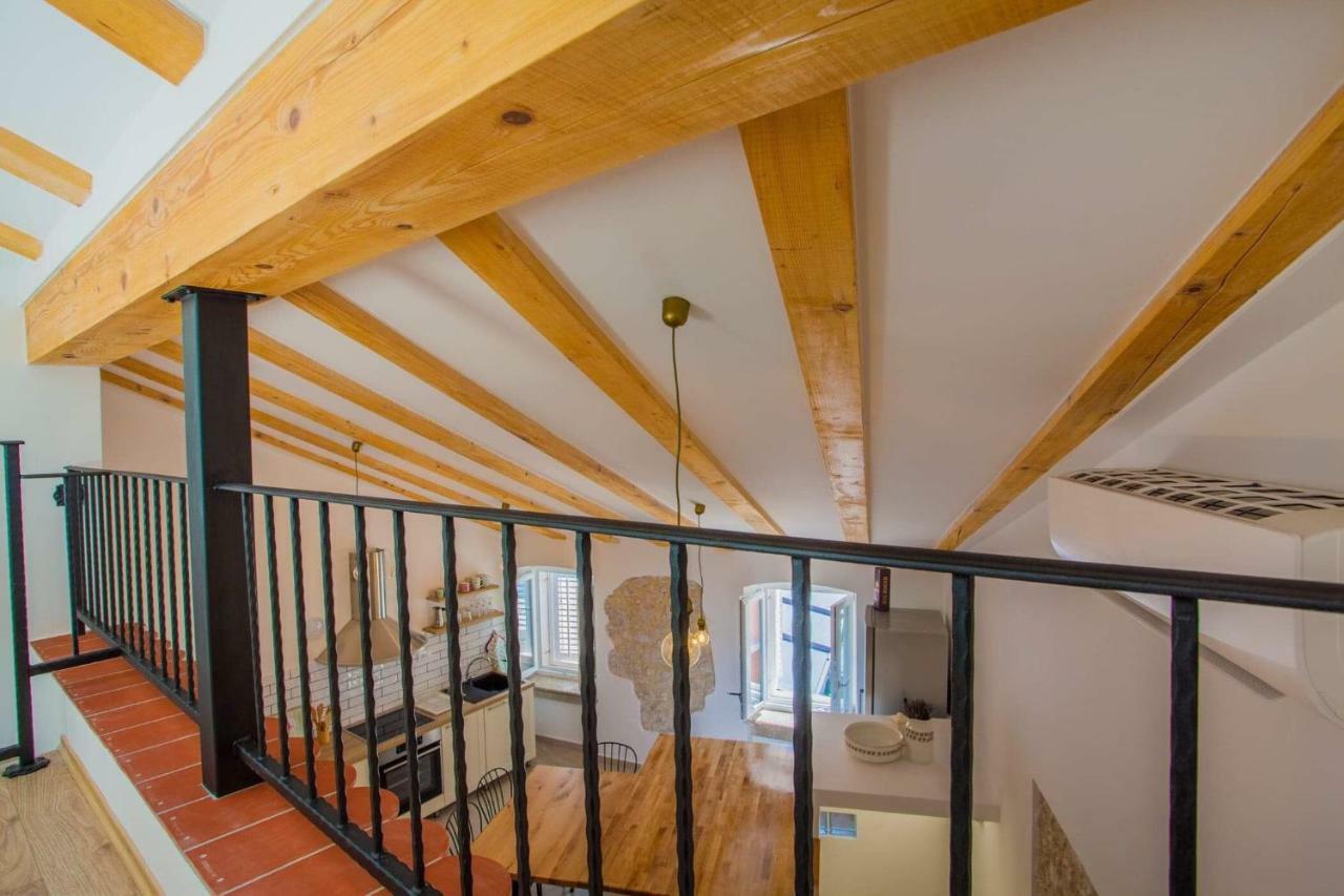 קרס Apartmani Kraj Mora מראה חיצוני תמונה